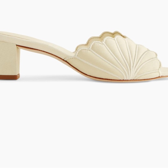 Reformation Waldena 50MM Cream Puff Scalloped Sandals 10